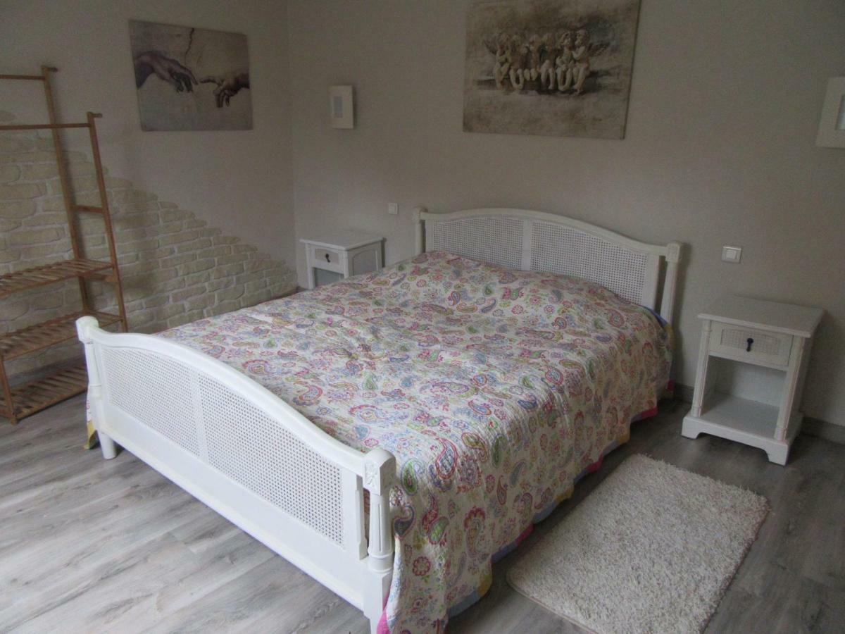 La Belle Endormie - Appartement A Fenetrange Bagian luar foto